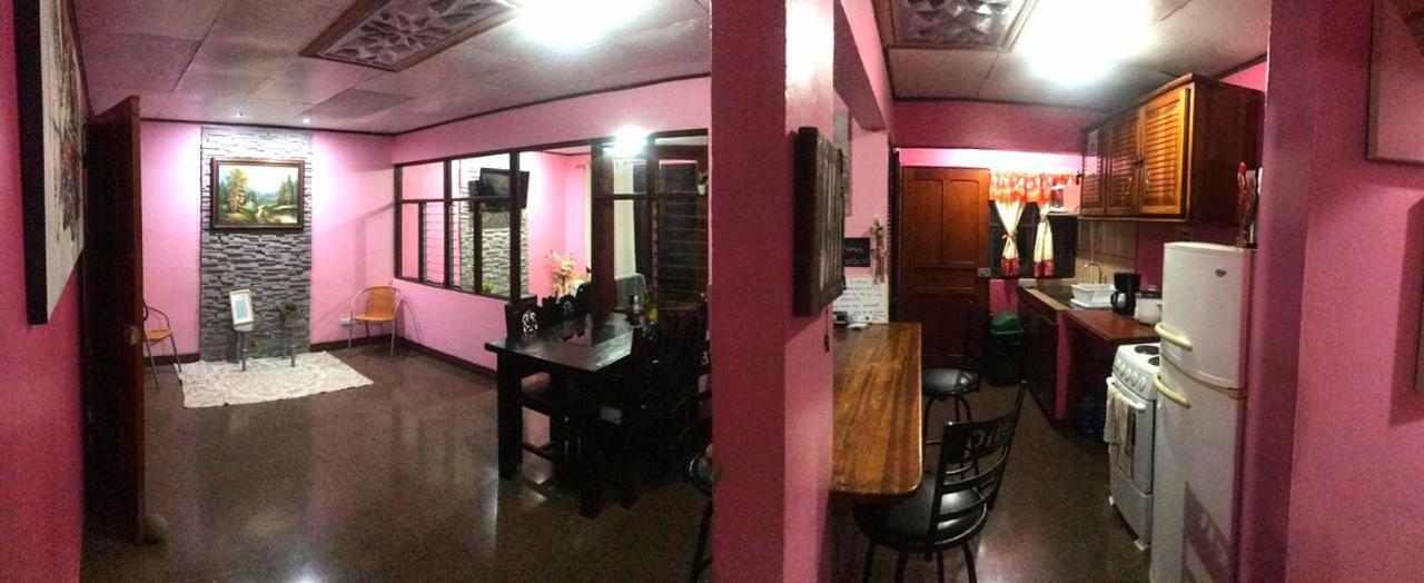 Airport Traveler'S Home Alajuela Exterior photo