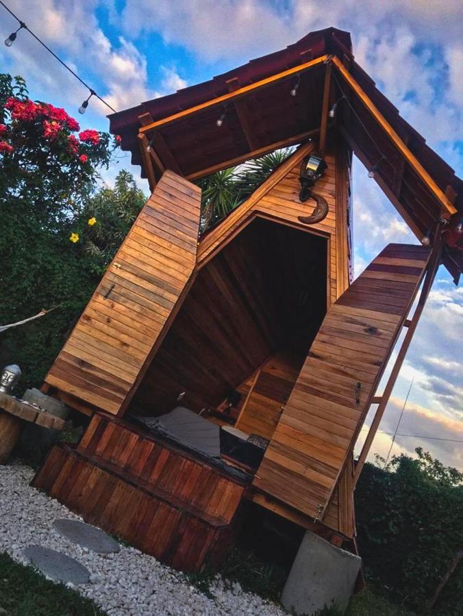 Airport Traveler'S Home Alajuela Exterior photo